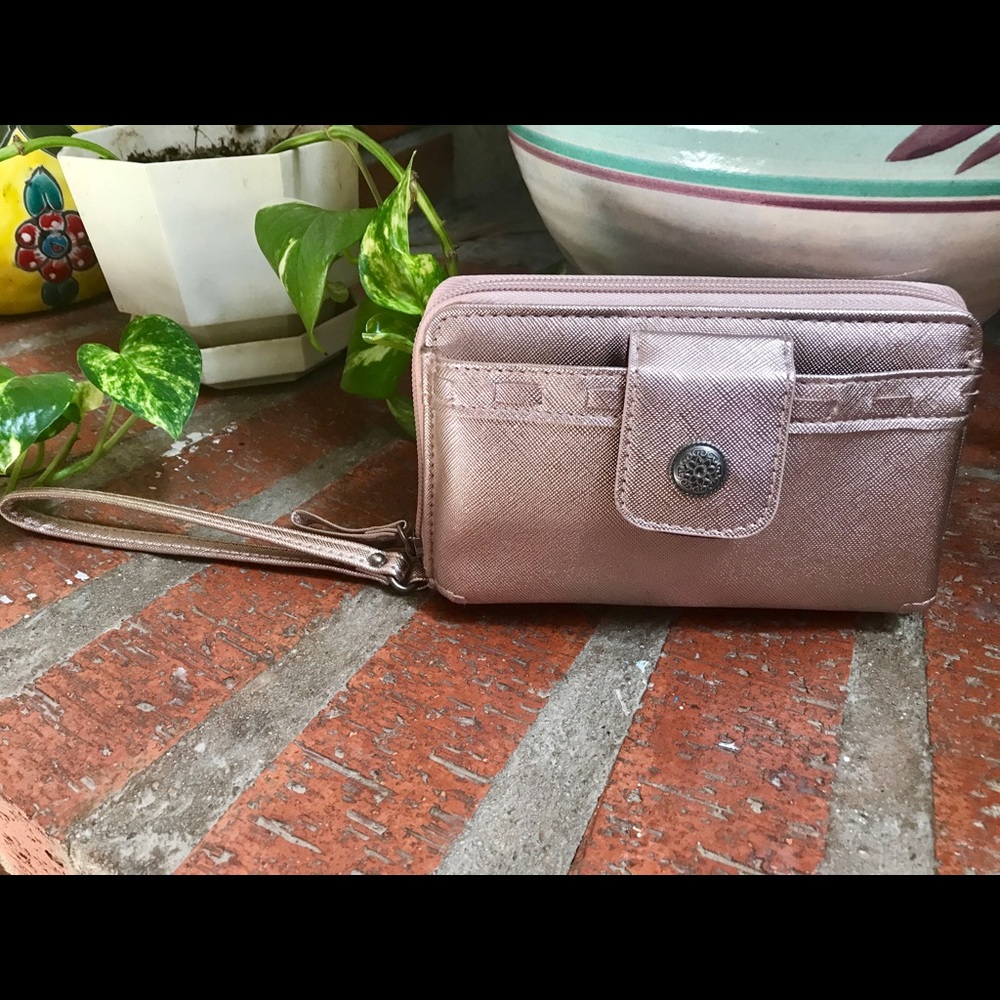 Metallic Rose Gold wristlet ✨